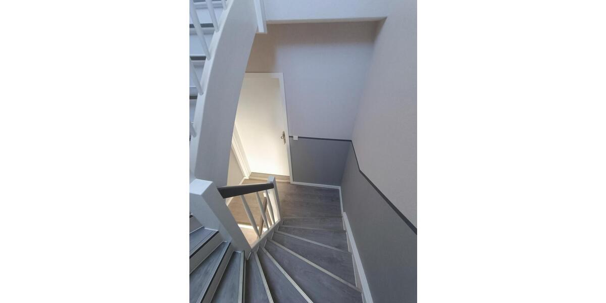 Dachgeschoßwohnung Frankfurt am Main Oberrad - 2 Zimmer, 62 m&sup2;, 1.450&euro; | Angebot:25405864