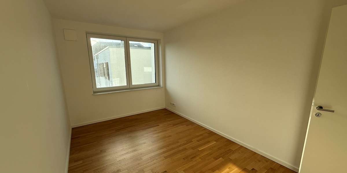 Bad Soden: Moderne und komfortable 3,5 Zimmer Wohnung in Neuenhain - Etagenwohnung Bad Soden | Angebot:24426174