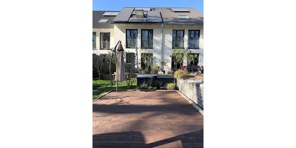 Einfamilienhaus auf Erbpacht - aktuell OHNE Makler! 8 zimmer