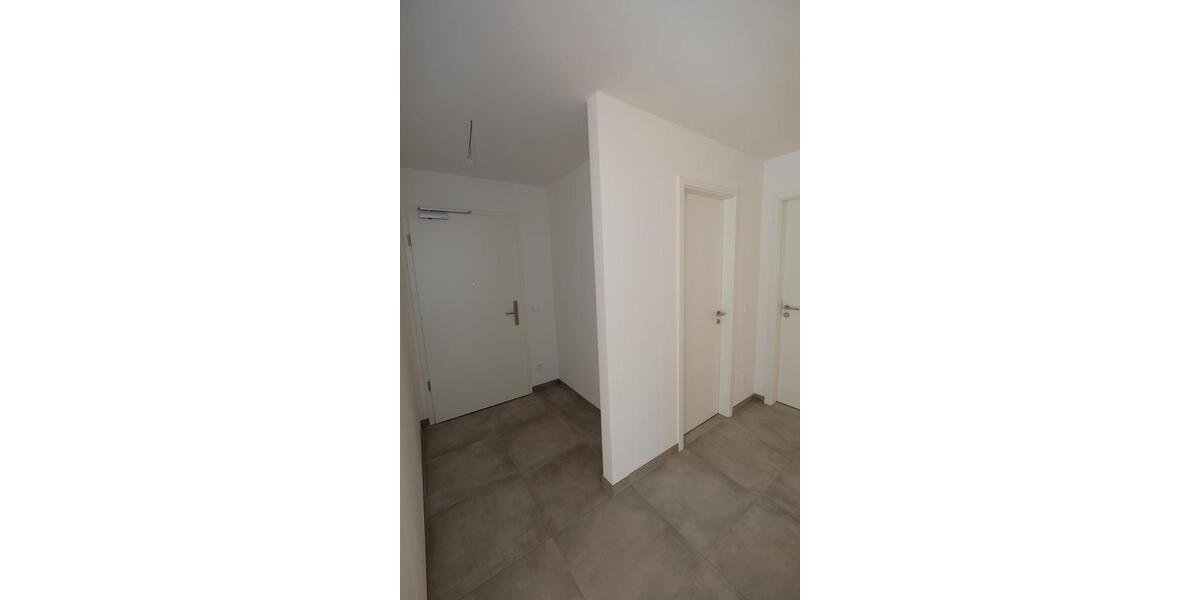 Etagenwohnung Frankfurt am Main Eschersheim - 2 Zimmer, 61 m&sup2;, 1.300&euro; | Angebot:25713304