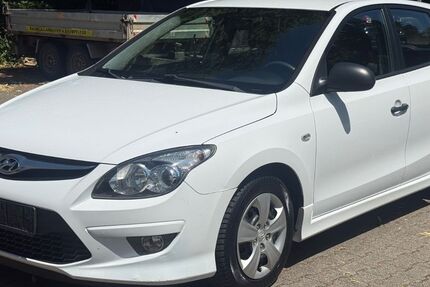 Hyundai i30 200.000 km 3.798 &euro; Rüsselsheim 65428