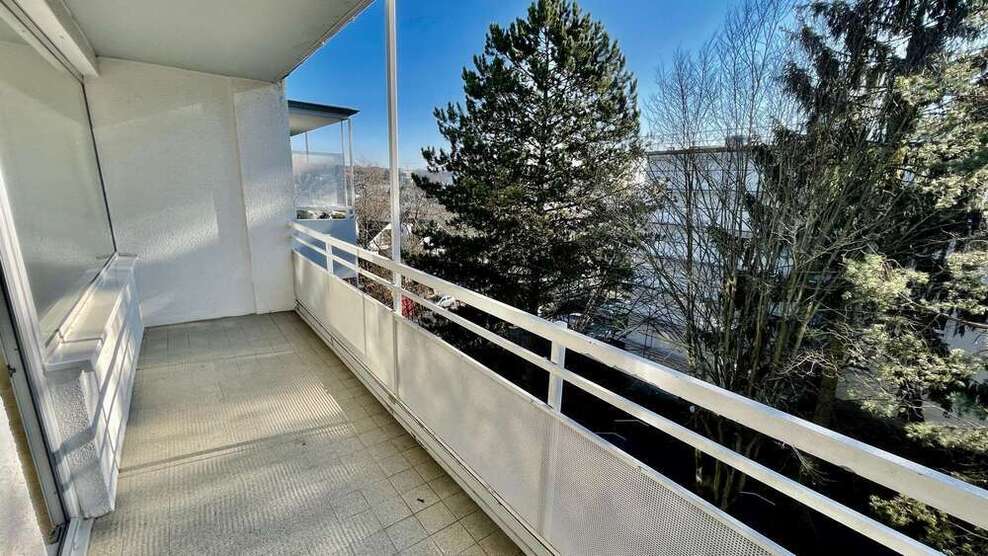 Wohnung zum Mieten in Wiesbaden 800 € 67 m²