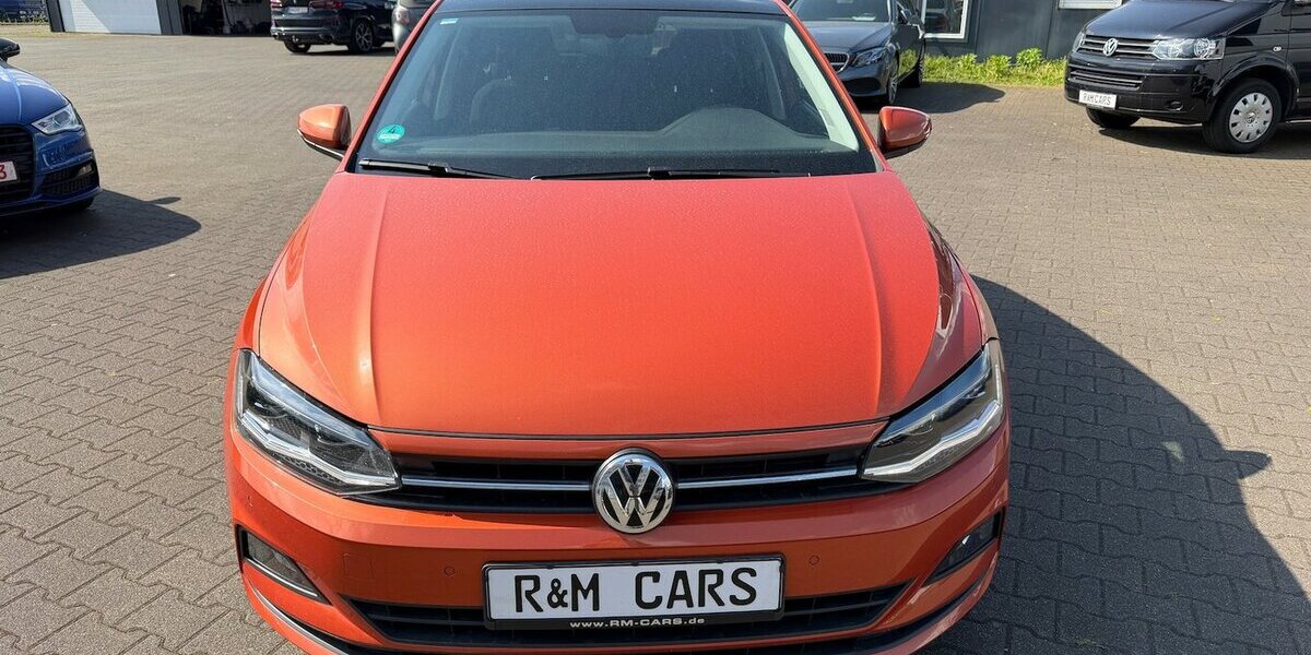 VW Polo 1.0 TSI Comfortline/LED/Panorama/SportSelectF 85.014 km 12.499 &euro; Frankfurt 60386