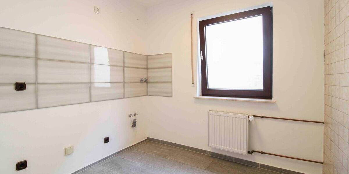 Etagenwohnung Frankfurt am Main Seckbach - 2 Zimmer, 82 m&sup2;, 329.000&euro; | Angebot:26344698