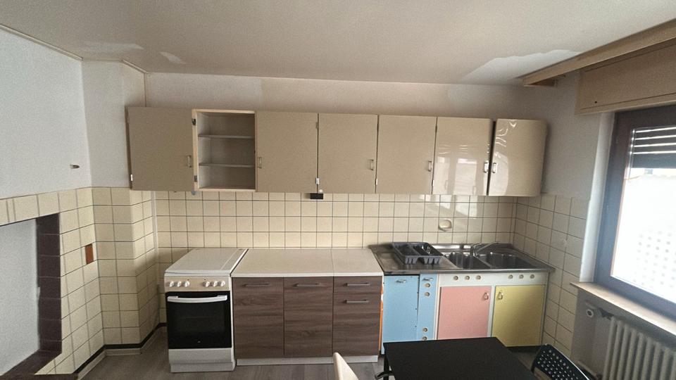 Etagenwohnung Frankfurt am Main Sossenheim - 4 Zimmer, 30 m&sup2;, 750&euro; | Angebot:26099756