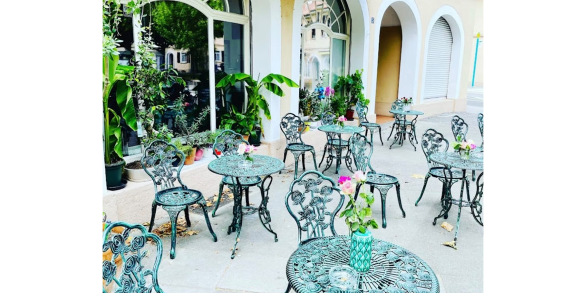 CaféPizzeria mit Terrasse & Inventar (3 Jahre) in Frankfurt zimmer