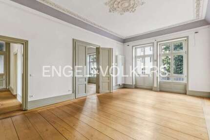 Wohnung Frankfurt am Main Ostend - 4.5 Zimmer, 181 m&sup2;, 3.750&euro; | Angebot:27327196