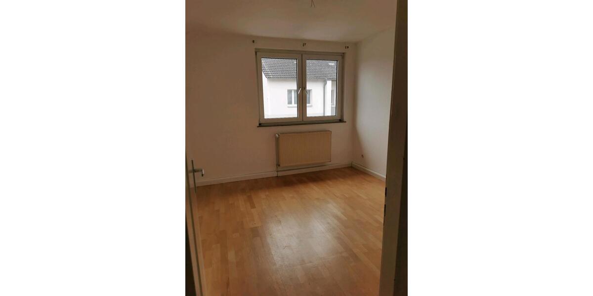 Etagenwohnung Frankfurt am Main Fechenheim - 3 Zimmer, 59 m&sup2;, 260.000&euro; | Angebot:25170105