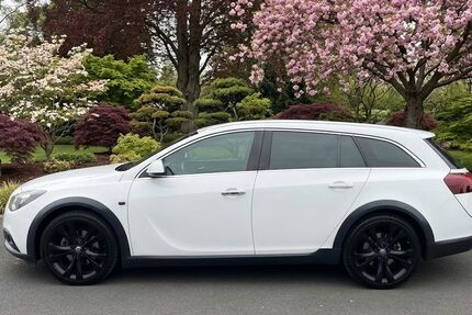Opel Insignia 228.700 km 8.500 &euro; Mühlheim 63165