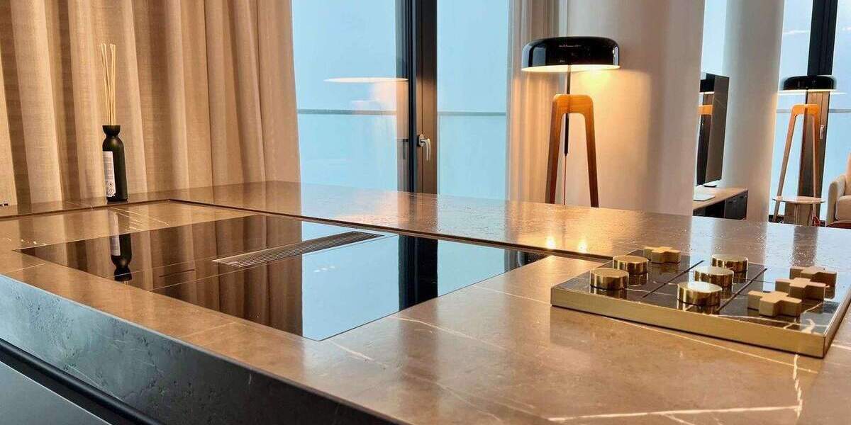 Ganz oben wohnen: Exklusive Designwohnung im 44. Stock des Grand Towers - Erstbezug! 2 zimmer