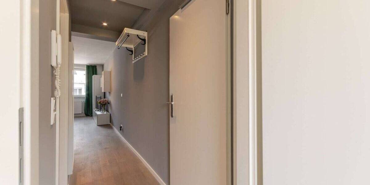 Etagenwohnung Frankfurt am Main Bahnhofsviertel - 2 Zimmer, 55 m&sup2;, 1.695&euro; | Angebot:26154035