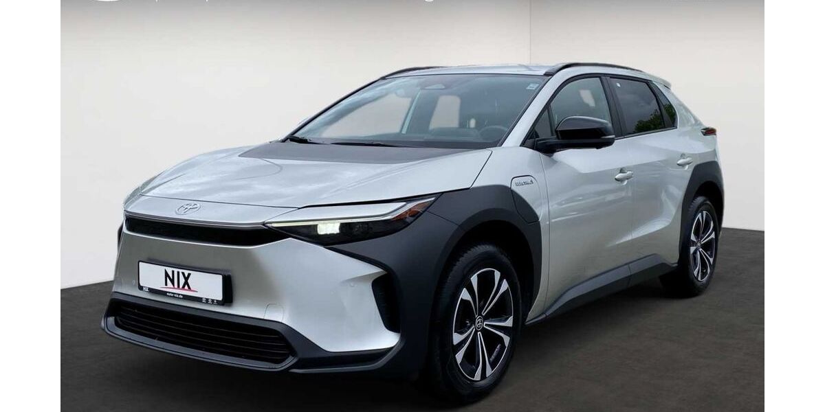 Toyota bZ4X 17.420 km 34.990 &euro; Offenbach 63071