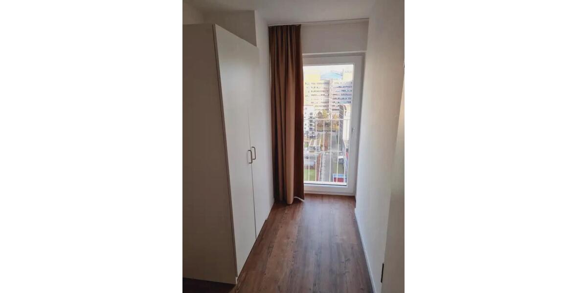 Etagenwohnung Frankfurt am Main Niederrad - 1 Zimmer, 32 m&sup2;, 835&euro; | Angebot:25764392