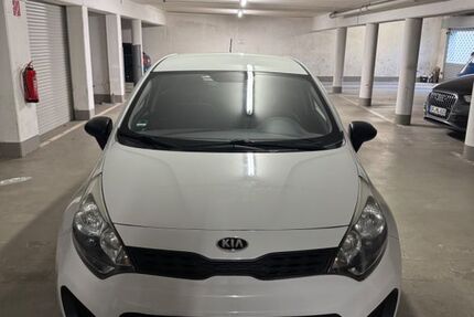 Kia Rio 159.000 km 4.500 &euro; Mühlheim am Main 63165