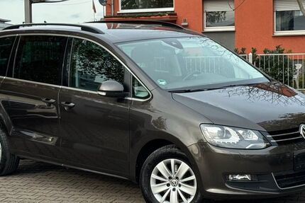 VW Sharan 115.033 km 26.500 &euro; Frankfurt am Main 65933