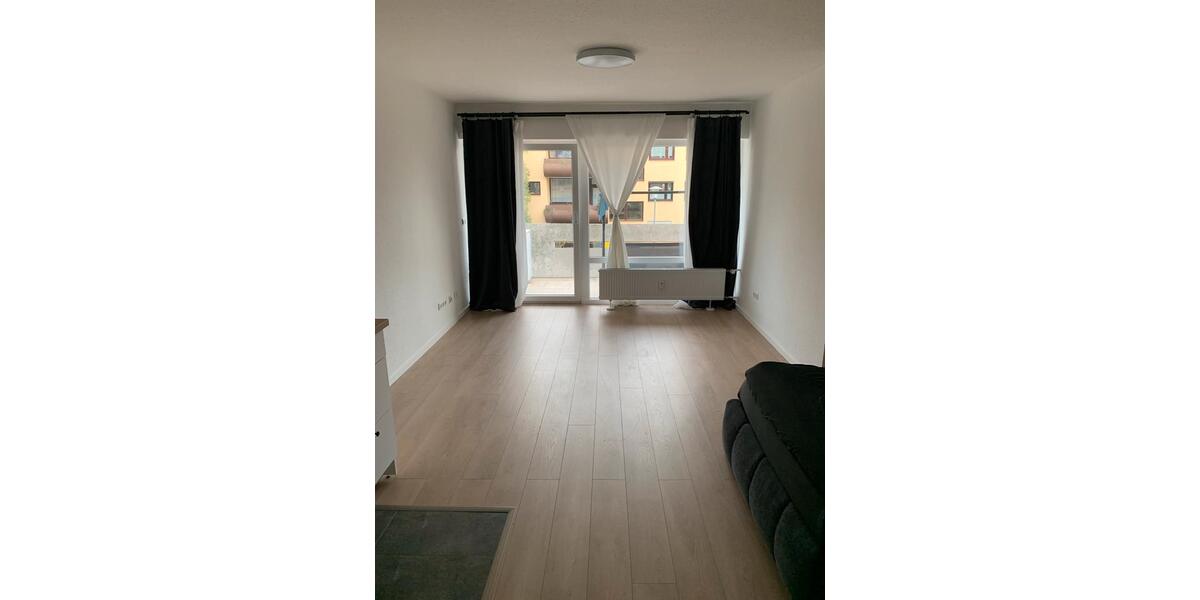 Hochparterre Frankfurt am Main Oberrad - 1 Zimmer, 34 m&sup2;, 590&euro; | Angebot:26604149