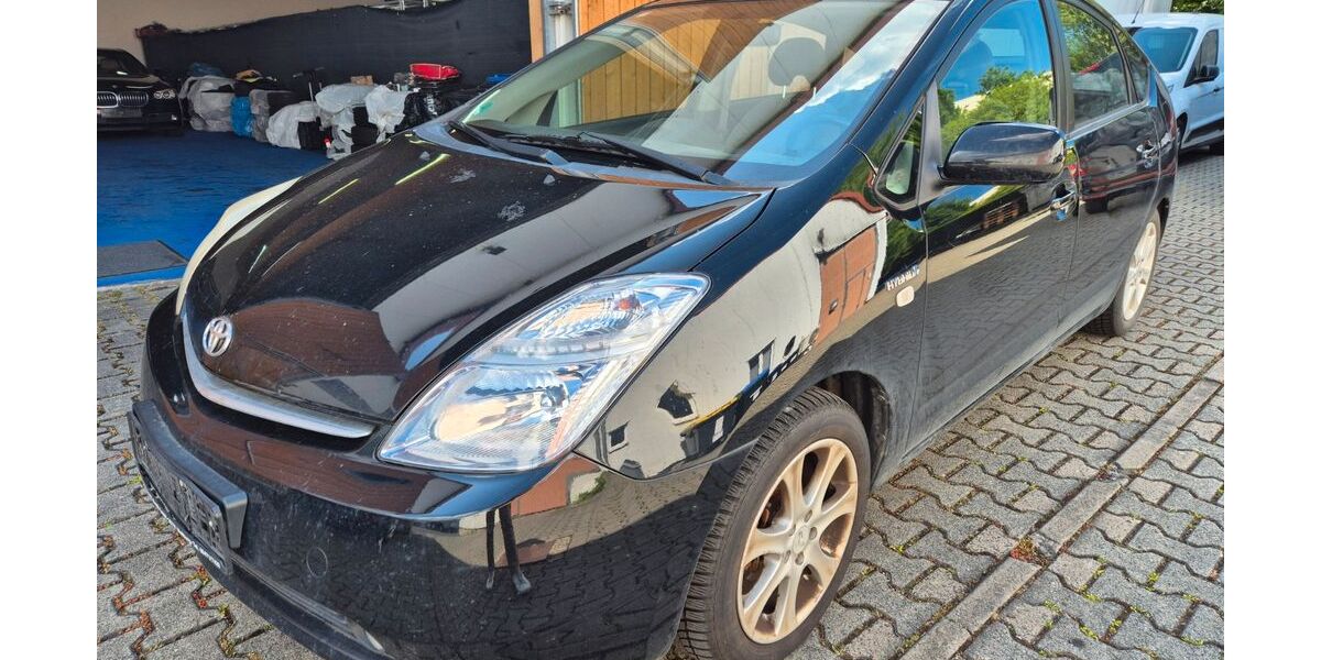 Toyota Prius 294.000 km 3.490 &euro; Usingen 61250