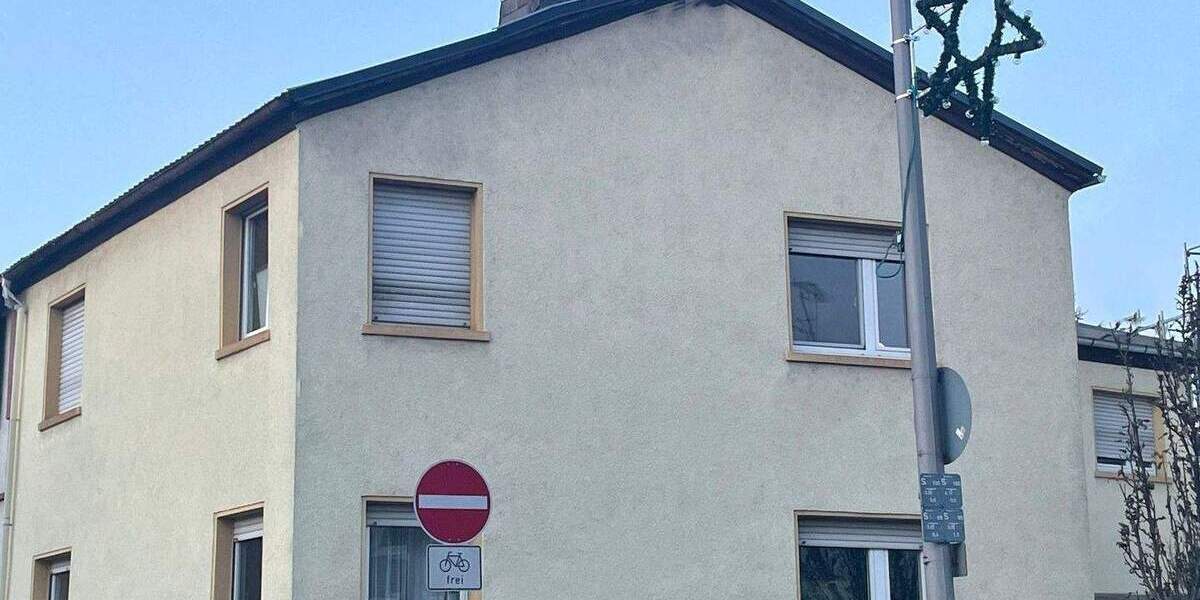 Mehrfamilienhaus, Wohnhaus Hattersheim am Main Hattersheim - 9 Zimmer, 153 m&sup2;, 445.000&euro; | Angebot:25737658