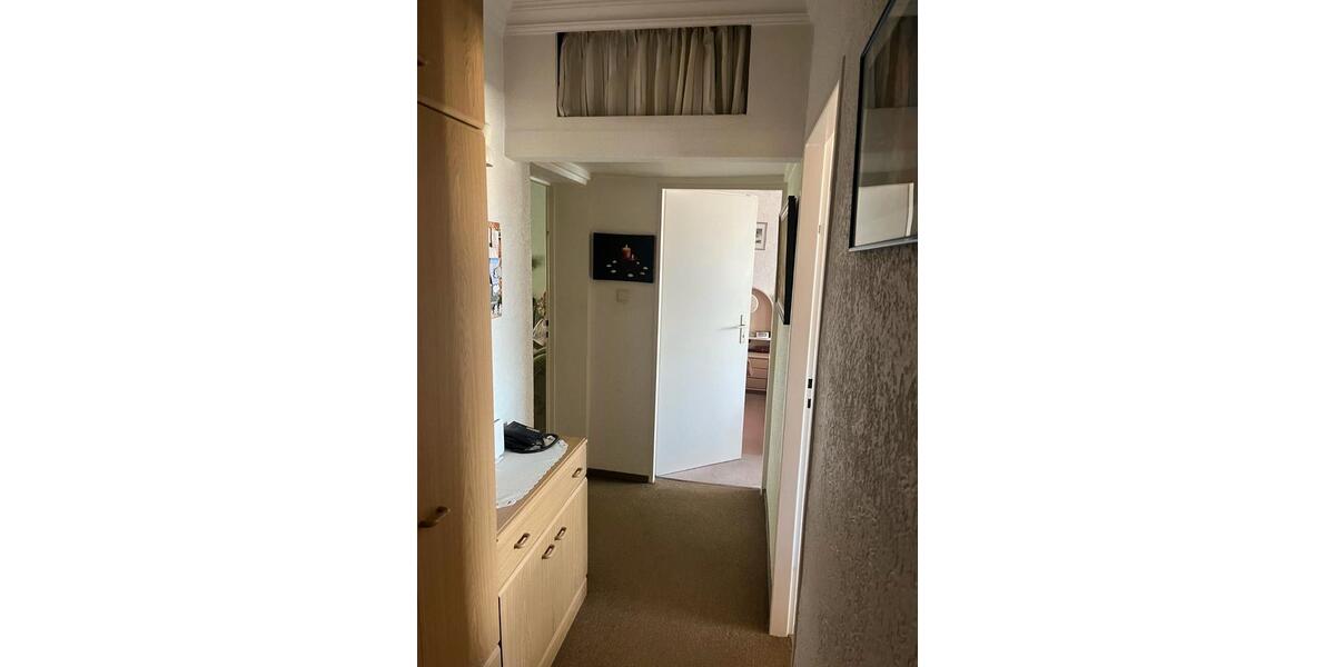 Etagenwohnung Bad Homburg vor der Höhe Gonzenheim - 2.5 Zimmer, 62 m&sup2;, 249.000&euro; | Angebot:26933112