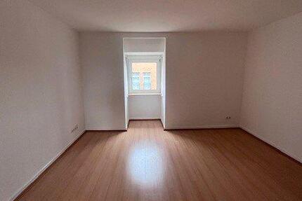 Wohnung Frankfurt am Main Unterliederbach - 3 Zimmer, 87 m&sup2;, 800&euro; | Angebot:26386400