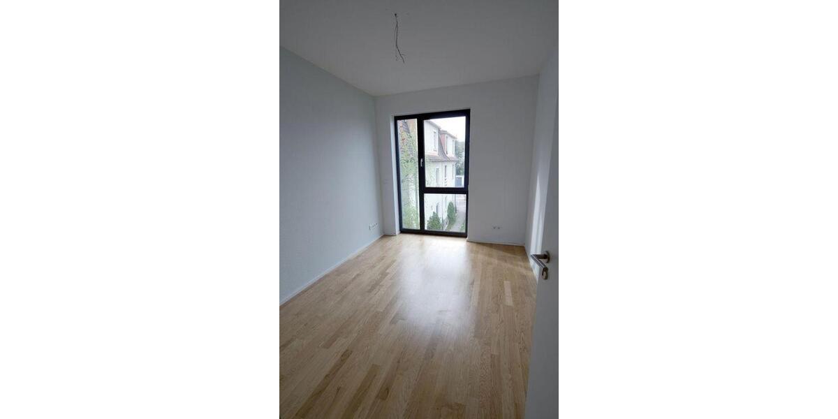 Etagenwohnung Oberursel (Taunus) - 3 Zimmer, 93 m&sup2;, 1.484&euro; | Angebot:25812506