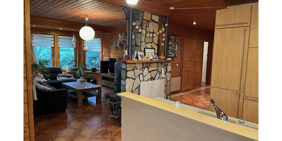 Wunderschönes schwedenrotes Holzhaus am Feldrand - von Privat 4 zimmer