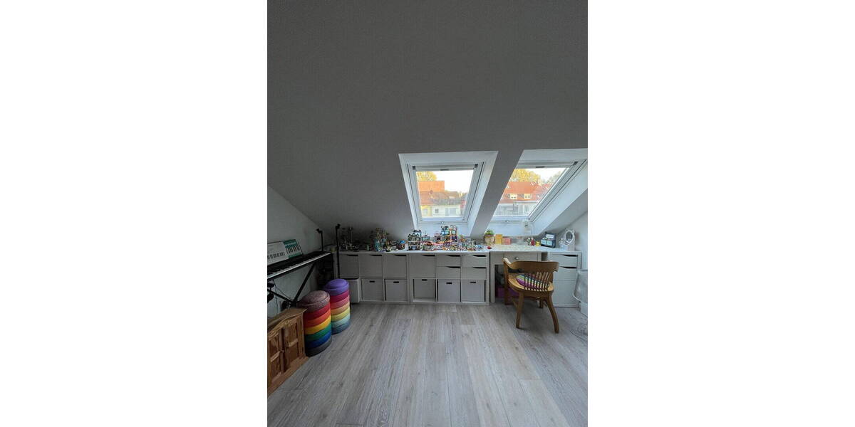 Doppelhaushälfte Frankfurt Nieder-Eschbach - 5 Zimmer, 150 m&sup2;, 950.000&euro; | Angebot:26470981