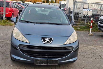 Peugeot 207 154.000 km 1.999 € Dietzenbach 63128