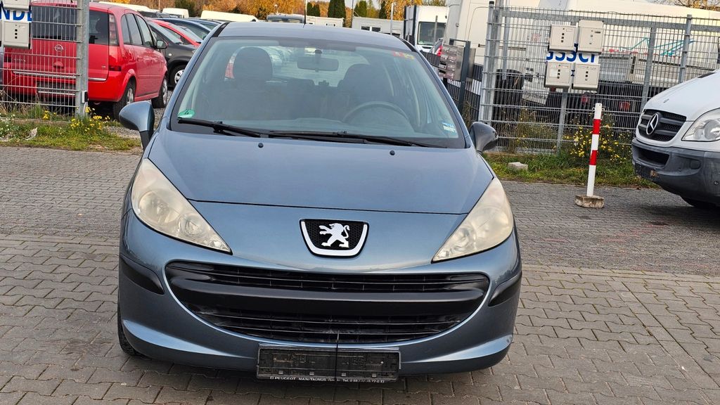 Peugeot 207 154.000 km 1.999 &euro; Dietzenbach 63128