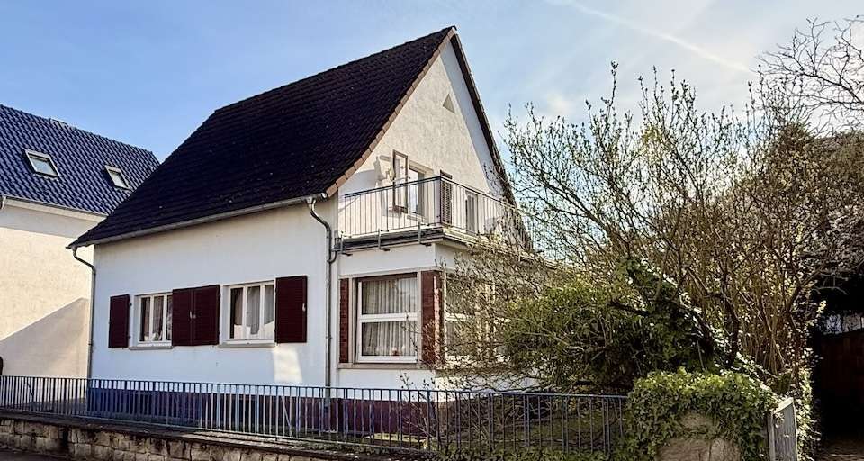 Einfamilienhaus Mörfelden-Walldorf Walldorf - 5 Zimmer, 134 m&sup2;, 550.000&euro; | Angebot:25795416