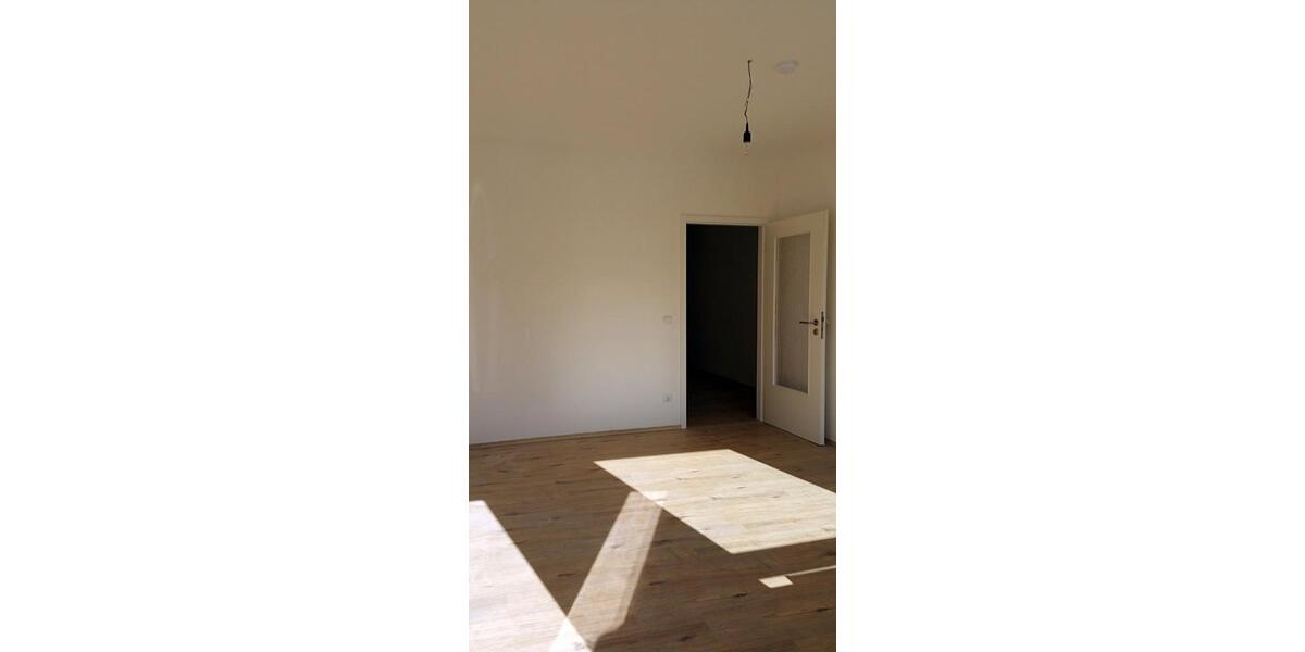 Erdgeschoßwohnung Frankfurt am Main Nord-Ost - 3 Zimmer, 108 m&sup2;, 1.480&euro; | Angebot:26671587