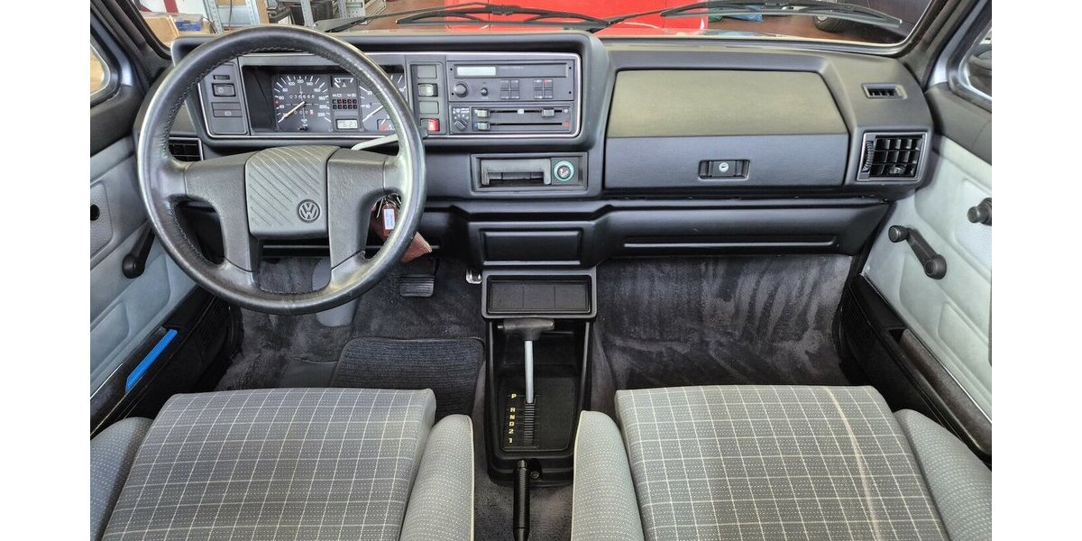 VW Golf 1 Cabrio Quartett 1.Hand nur 36000 Km 36.668 km 19.990 &euro; Rodgau 63110