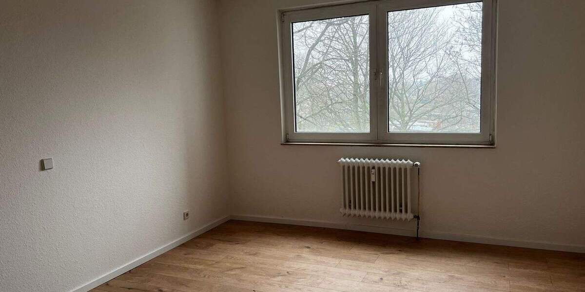 Etagenwohnung Frankfurt am Main Preungesheim - 3 Zimmer, 79 m&sup2;, 1.180&euro; | Angebot:25525606