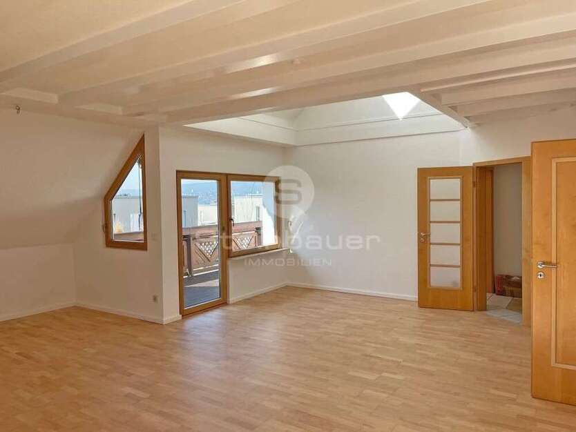 Wohnung zum Mieten in Wiesbaden 1.971 € 146 m²