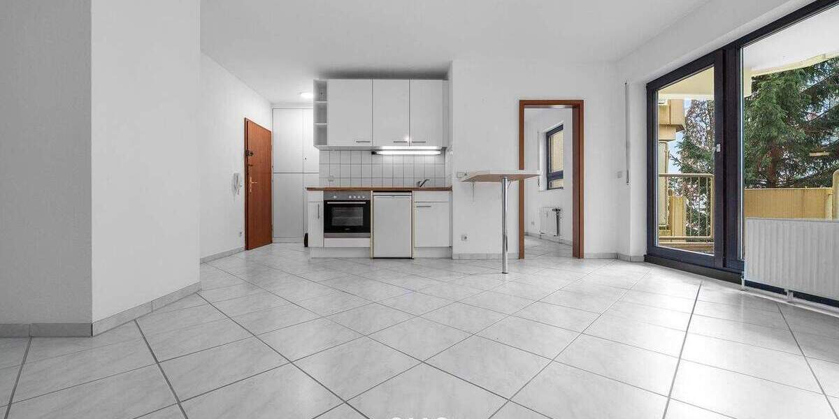 Urbaner Rückzugsort am Kirchplatz - Balkon, Ruhe & Toplage in Bockenheim 2 zimmer