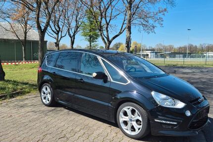 Ford S-Max 180.000 km 11.750 &euro; Kahl 63796
