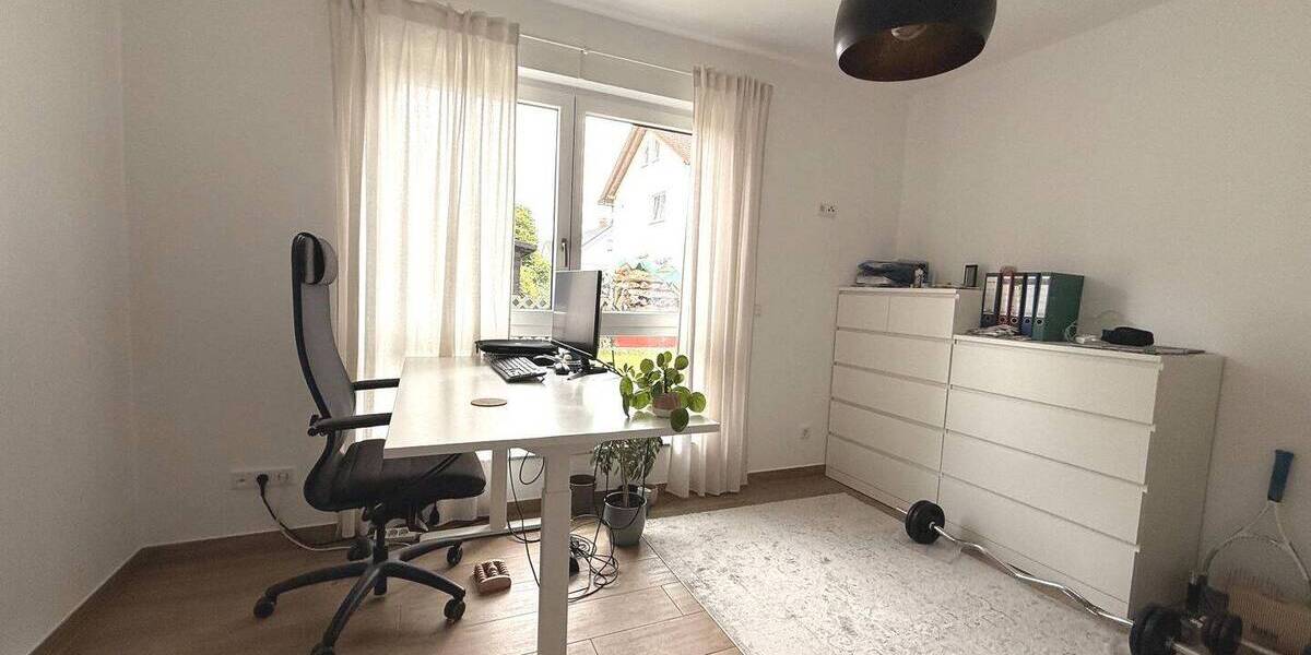 Terrassenwohnung Karlstein am Main Dettingen - 4 Zimmer, 126 m&sup2;, 1.400&euro; | Angebot:26909954