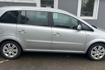 Opel Zafira 140.000 km 4.870 &euro; friedrichsdorf 61381