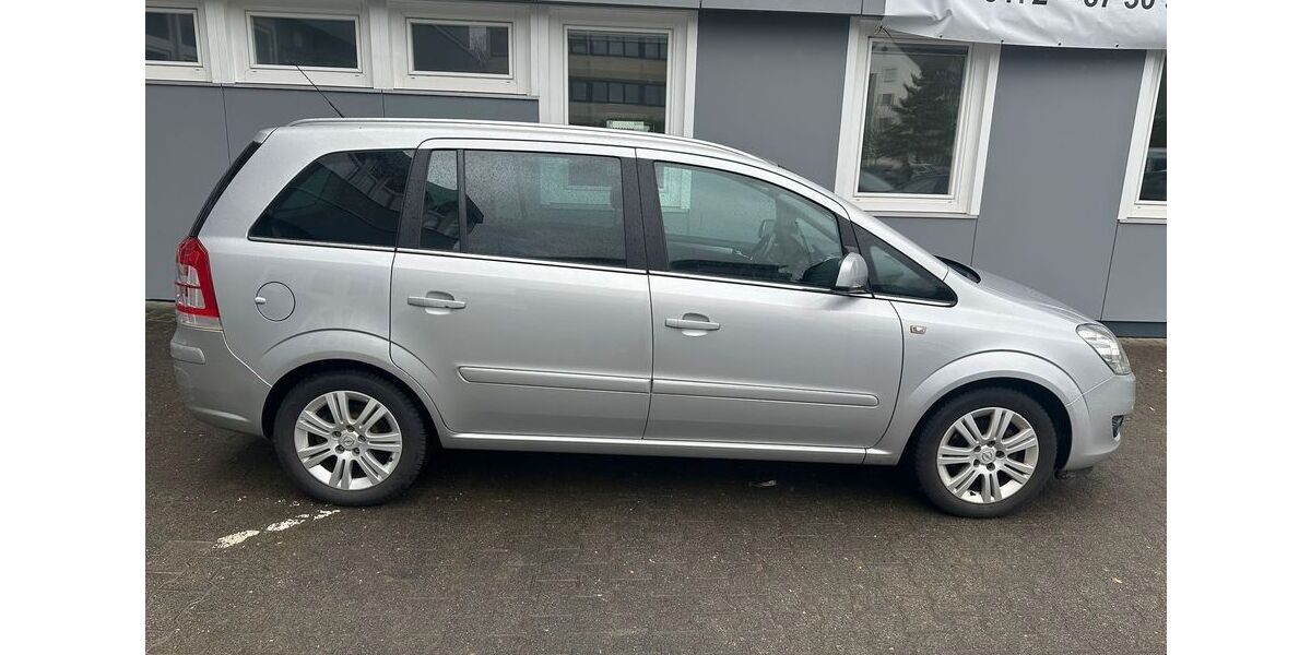 Opel Zafira 140.000 km 4.870 &euro; friedrichsdorf 61381