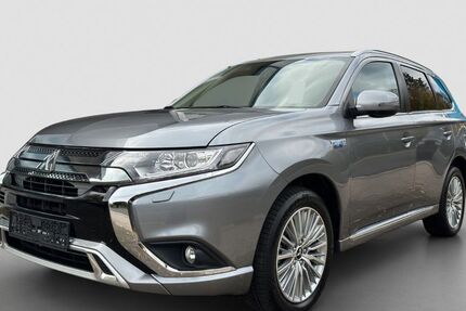 Mitsubishi Plug-in Hybrid Outlander 73.000 km 17.900 € Hofheim am Taunus 65719