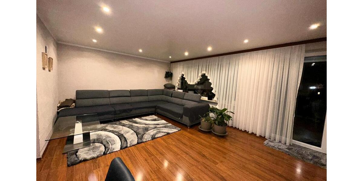 Reihenhaus Hattersheim am Main - 5.5 Zimmer, 145 m&sup2;, 580.000&euro; | Angebot:26918825