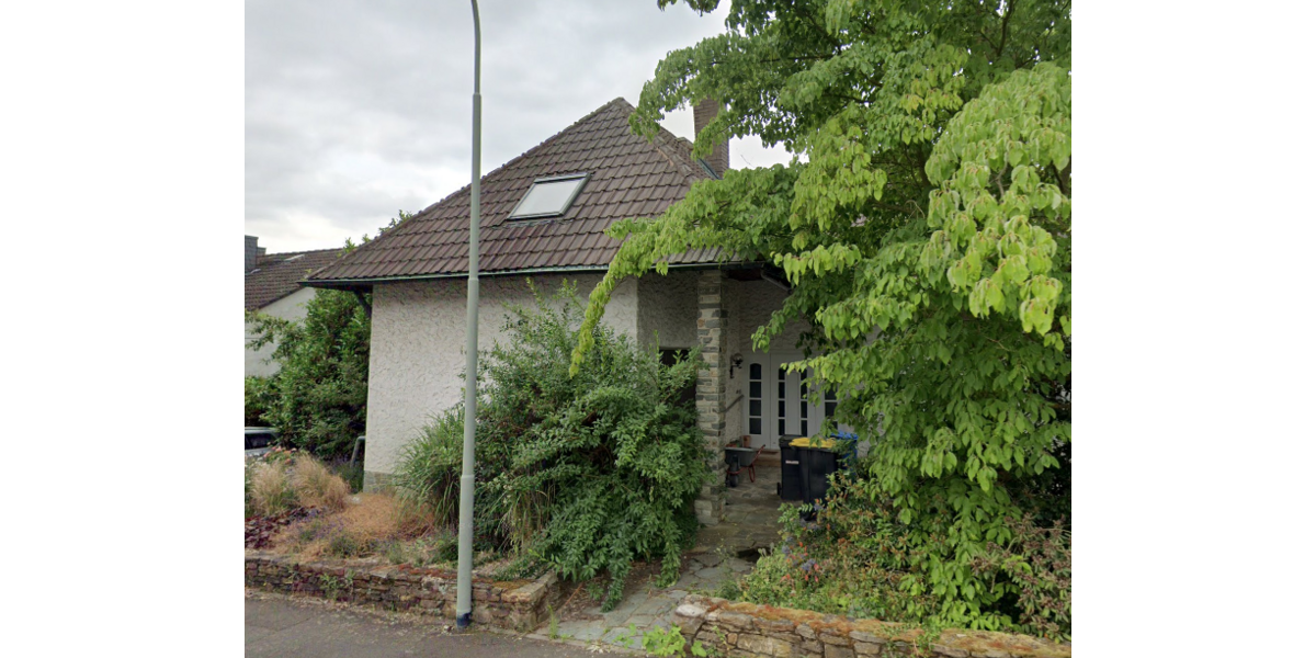 Haus zum Kaufen in Bad Nauheim 635.000 € 260 m² 9 zimmer