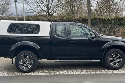 Nissan Navara 130.000 km 17.200 &euro; Hanau 63454