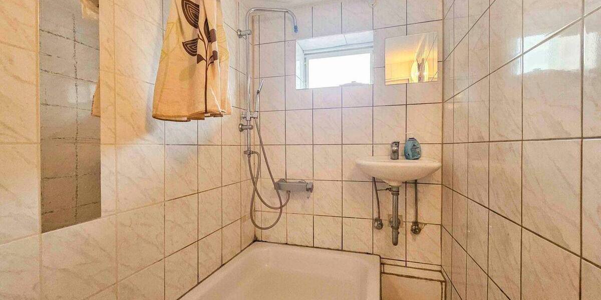 Mehrfamilienhaus, Wohnhaus Groß-Zimmern Zimmern - 9 Zimmer, 190 m&sup2;, 299.990&euro; | Angebot:26514103