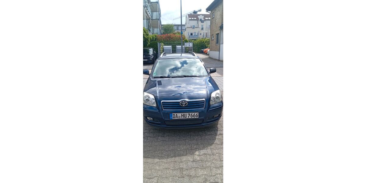 Toyota Avensis 173.752 km 3.000 &euro; Griesheim 64347