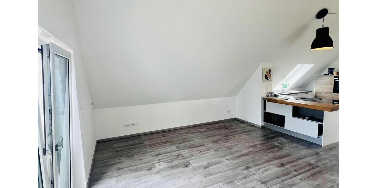 Etagenwohnung Frankfurt am Main Bergen-Enkheim - 3 Zimmer, 110 m&sup2;, 1.850&euro; | Angebot:26075351