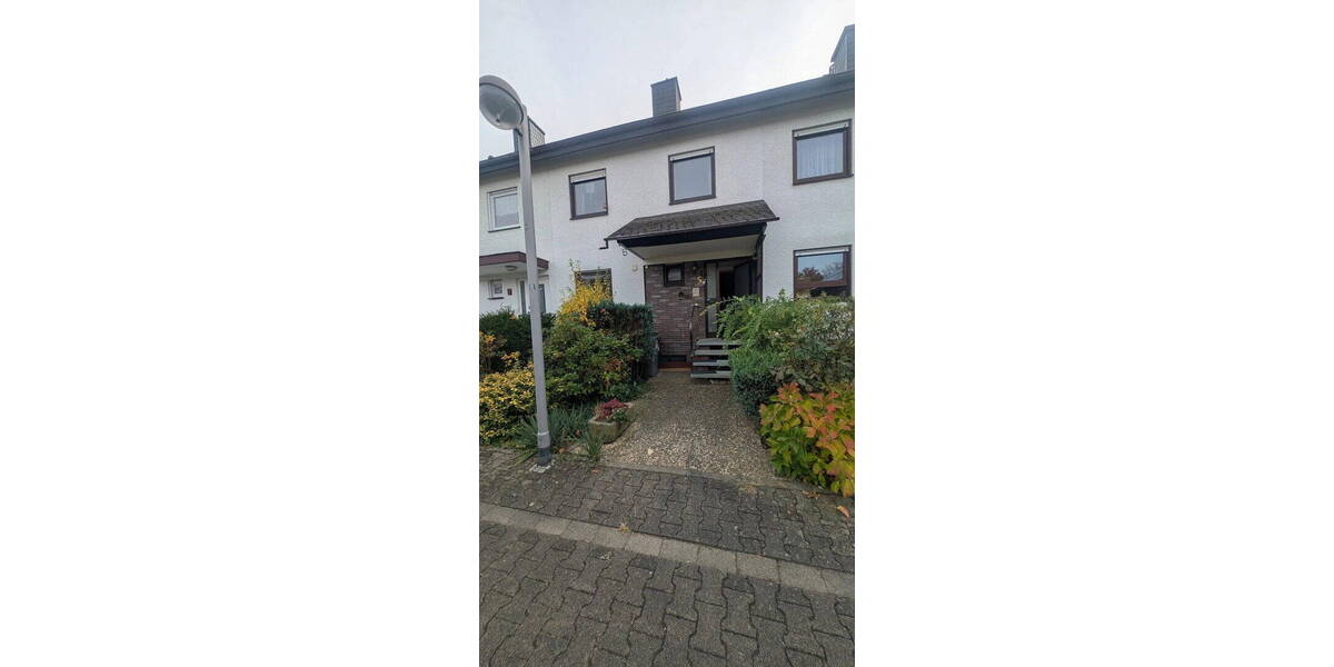 Reihenmittelhaus Darmstadt Arheilgen - 6 Zimmer, 140 m&sup2;, 585.000&euro; | Angebot:26290546