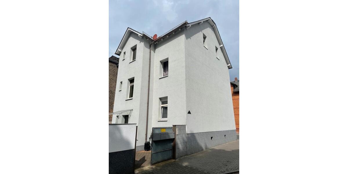 Mehrfamilienhaus, Wohnhaus Frankfurt am Main Unterliederbach - 9 Zimmer, 180 m&sup2;, 650.000&euro; | Angebot:26857844