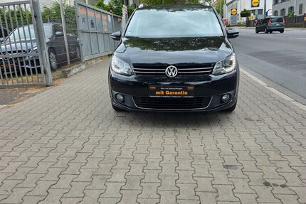 VW Touran 166.000 km 11.200 &euro; Offenbach 63071