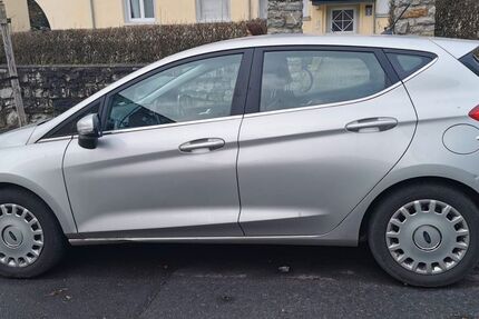 Ford Fiesta 136.000 km 7.200 &euro; Bad Homburg 61350